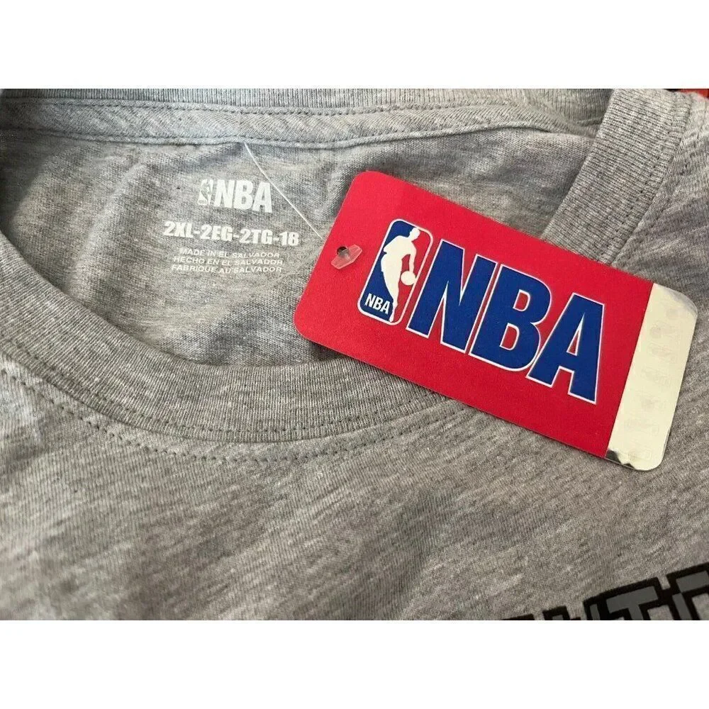 Youth 2XL18 San Antonio Spurs Basketball T Shirt NWT Pixileted Ball Player NWT